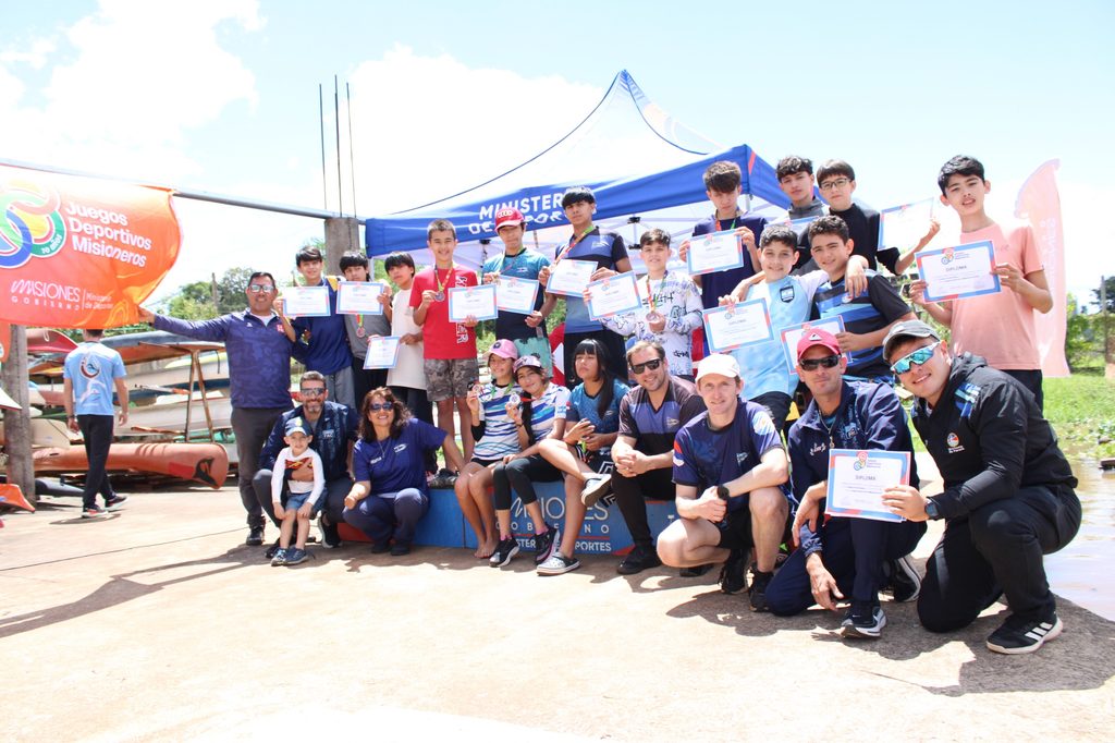 Juegos Deportivos Misioneros: en el club Río Paraná y en el CePARD se definieron Canotaje y Tenis    imagen-14